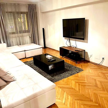 Romana 100 Sqm Deluxe Apartament Бухарест Экстерьер фото